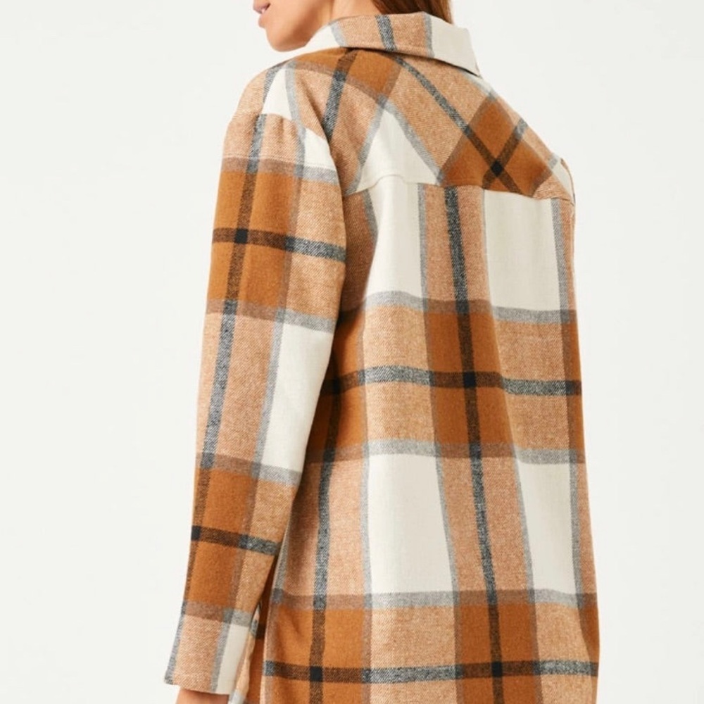 Flannel shacket - Picture 3 of 4